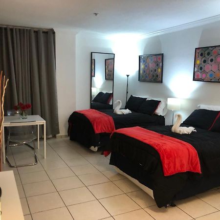 Casablanca On The Beach, Oceanfront Studio Miami Beach Ngoại thất bức ảnh