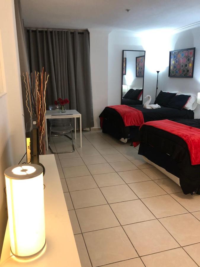 Casablanca On The Beach, Oceanfront Studio Miami Beach Ngoại thất bức ảnh